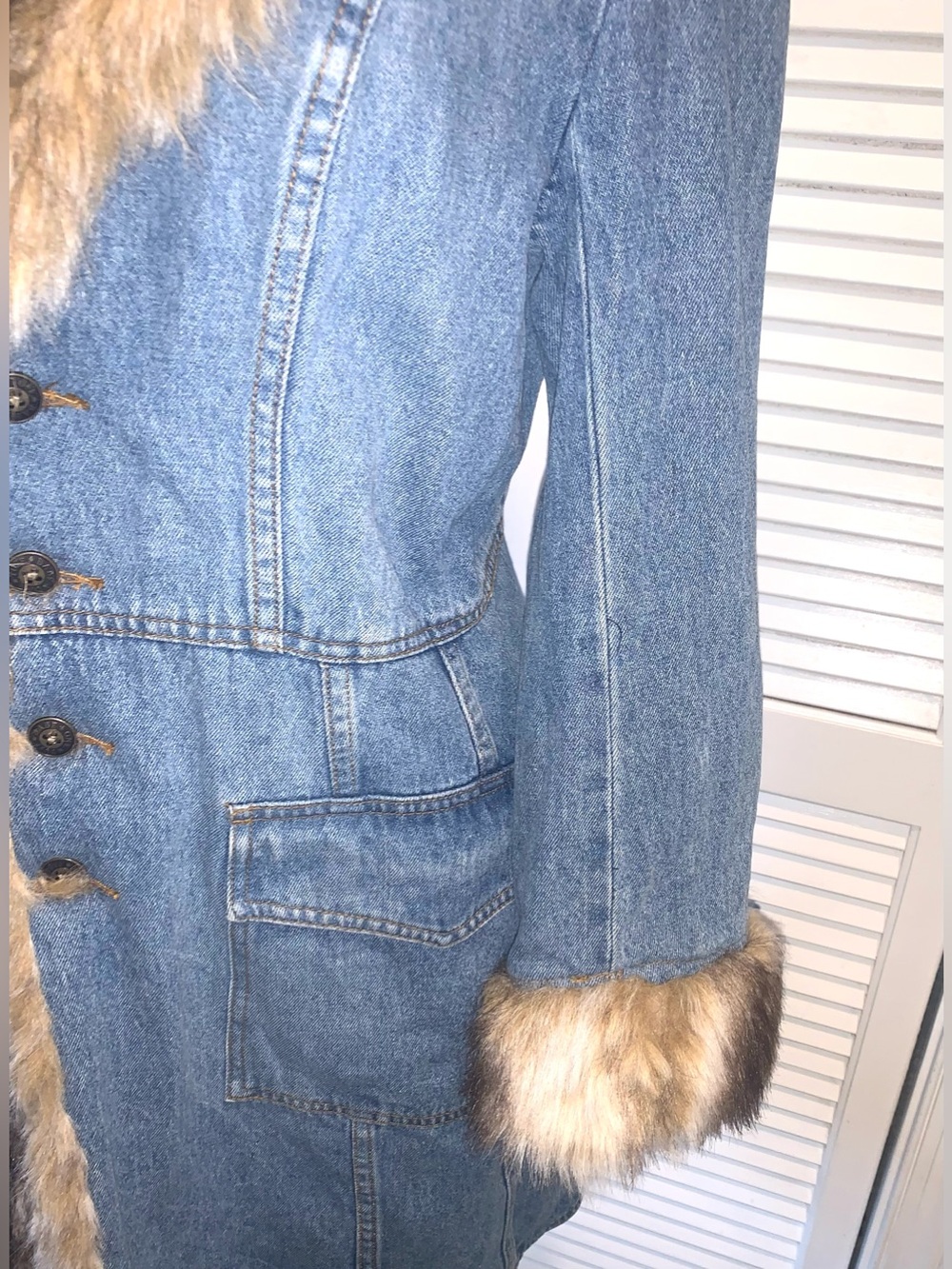 OTB Vintage Y2K Denim Penny Lane Trench Coat Faux Fur Trim Boho Afghan Jacket L - Picture 6 of 13